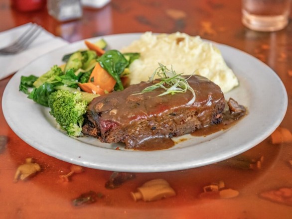 RudysCantFailCafe_RudysMeatloaf Large